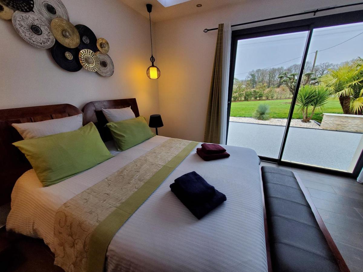 Les Cuves - Saintes Bed and Breakfast Chaniers Εξωτερικό φωτογραφία